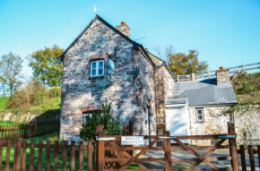 Aqueduct Cottage, Abergavenny